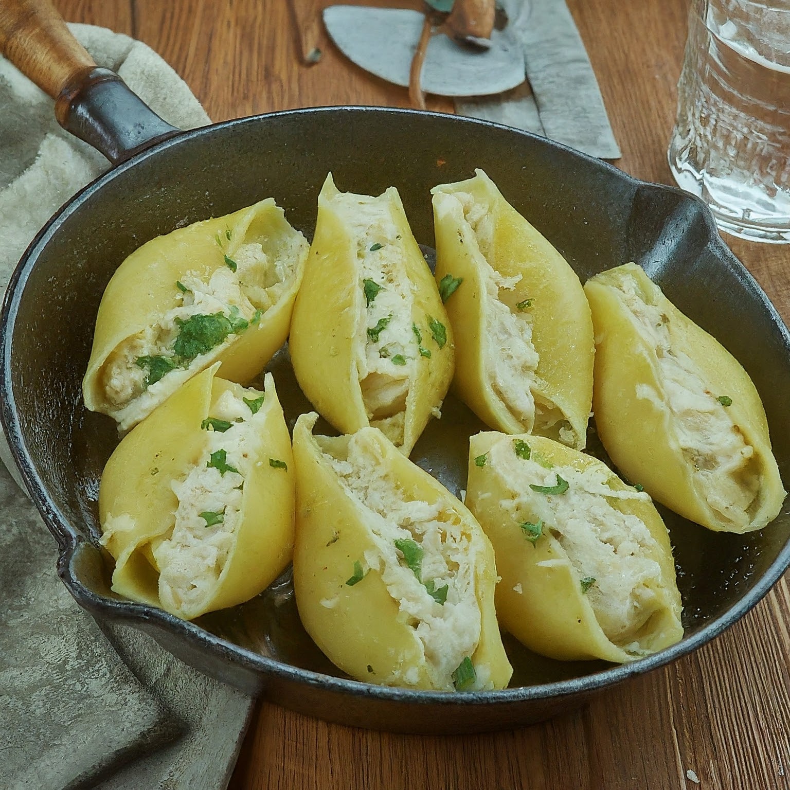 Chicken Alfredo Stuffed Shells