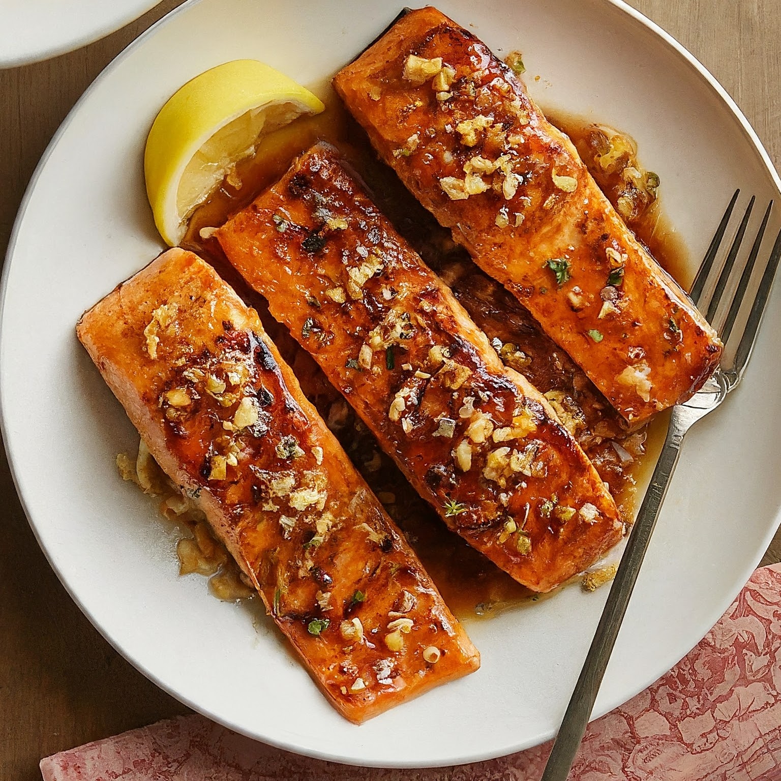 Honey Garlic Glazed Salmon